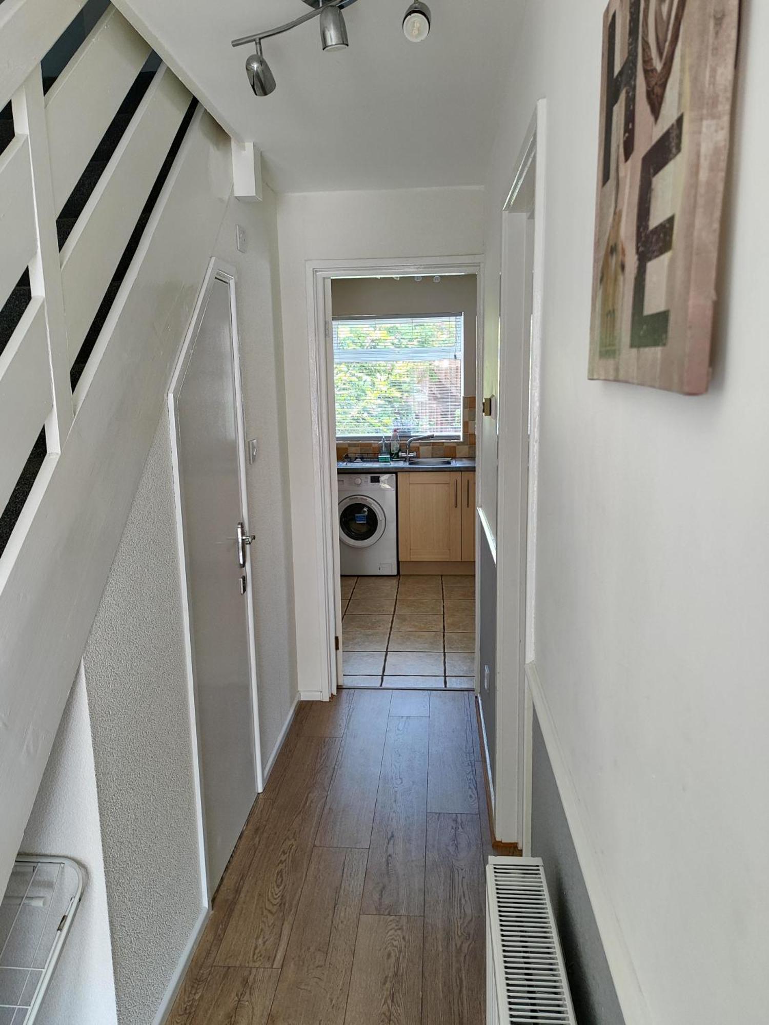 Perfect Place In Walsall/ 4 Bedroom / Long Term Workers Or Family Home Exterior photo